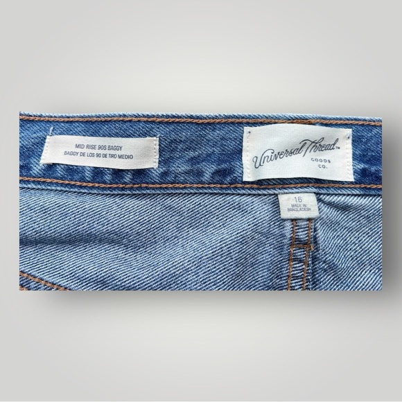 Universal Thread Baggy Studded Jeans Women 16 Mid Rise Light Wash Denim - Picture 8 of 9